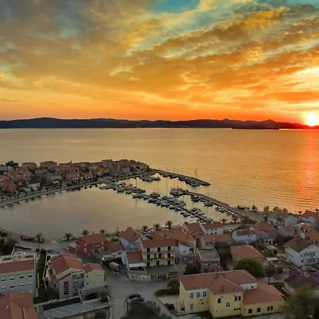 House With A Swimming Pool Bibinje, Zadar - 26027 度假居 比比涅
